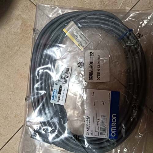 可议价V700-A42 5m欧姆龙传感器连接线，正品OM
