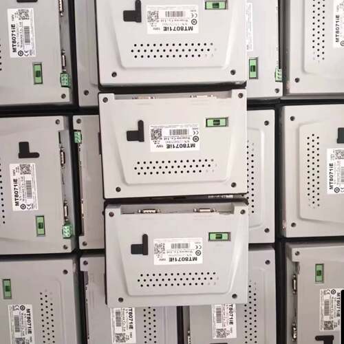 可维修FX2N-4AD，FX5U-80MT/ES，FX3U-64M议价