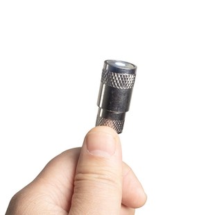 8磅带LED灯捡拾器6节可伸缩8LBS不锈钢强磁拾捡器拾取器