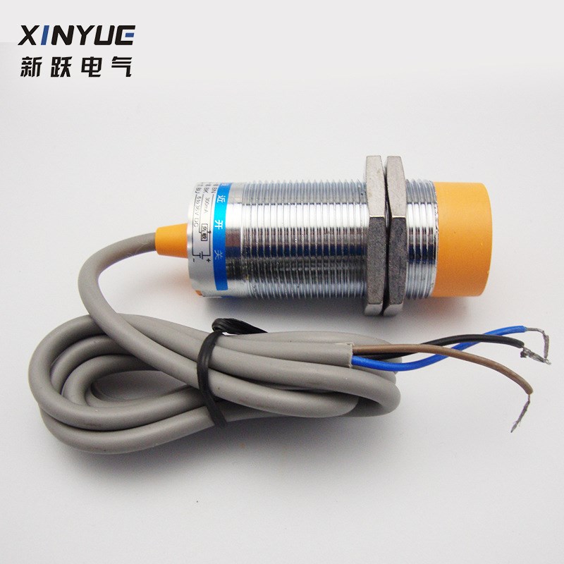 电感式接近开关传感l器LJ30A3-15-J/EZ 交流二线常开