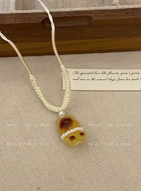 卡通焦糖布丁小熊吊坠项链时尚可爱少女心百搭新中式手工编织绳链