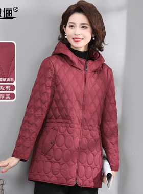 妈妈连帽菱格纹棉衣外套红色中老年人秋冬轻薄夹棉保暖棉服中长款
