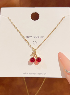 小清新红樱桃钛钢项链简约百搭新款潮吊坠颈链设计感不掉色锁骨链