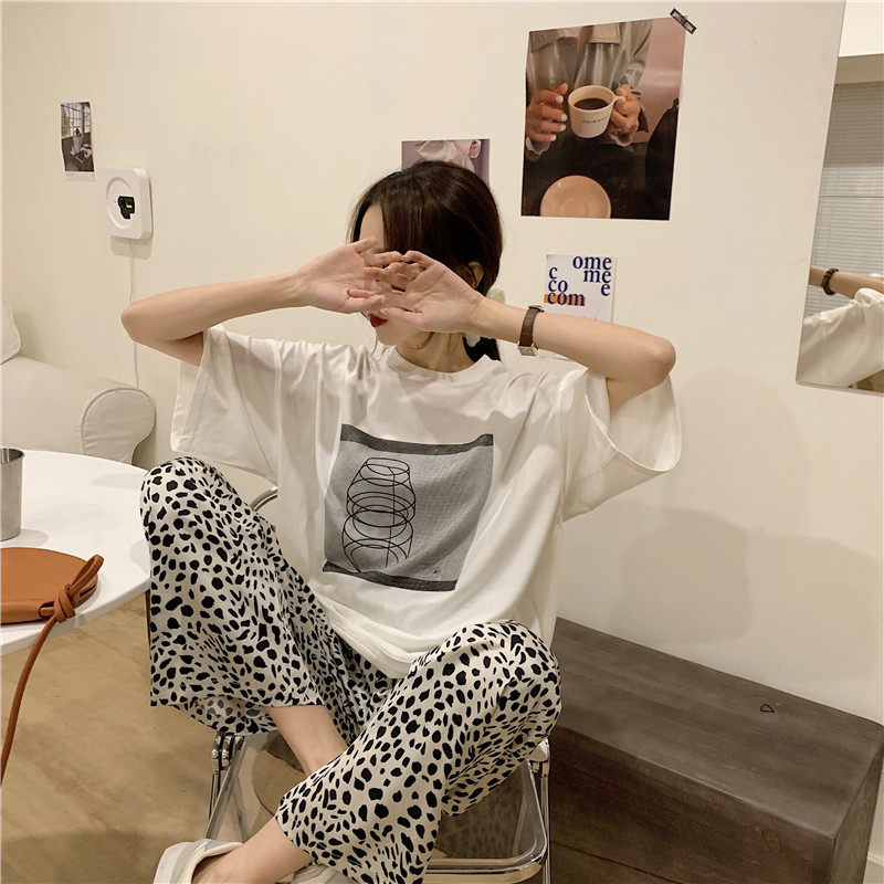 夏装孕妇套装潮妈时尚款中长短袖T恤+豹纹阔腿裤洋气孕妇两件套女