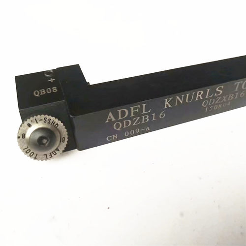 车床直纹工件滚花刀切削12*12