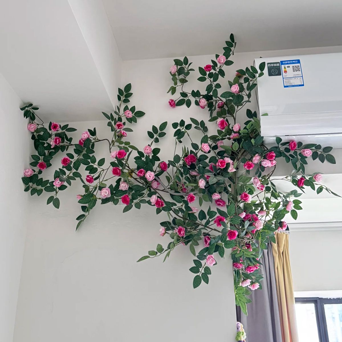 仿真月季爬藤蔷薇花藤龙沙宝石假花管道户外栏杆缠绕装饰墙面造景