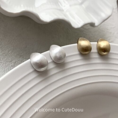 CuteDouu耐看水滴耳钉磨砂高质感