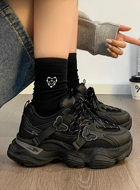 轻奢运动鞋女款夏季2025新款百搭爆款时尚蝴蝶透气黑色厚底老爹鞋