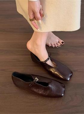 香港小众复古平底单鞋女夏季2025年新款黑色方头软底真皮玛丽珍鞋