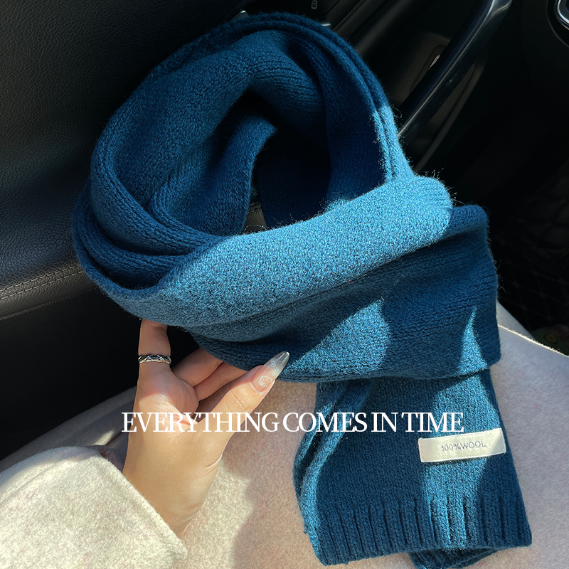 蓝色纯羊毛针织小围巾