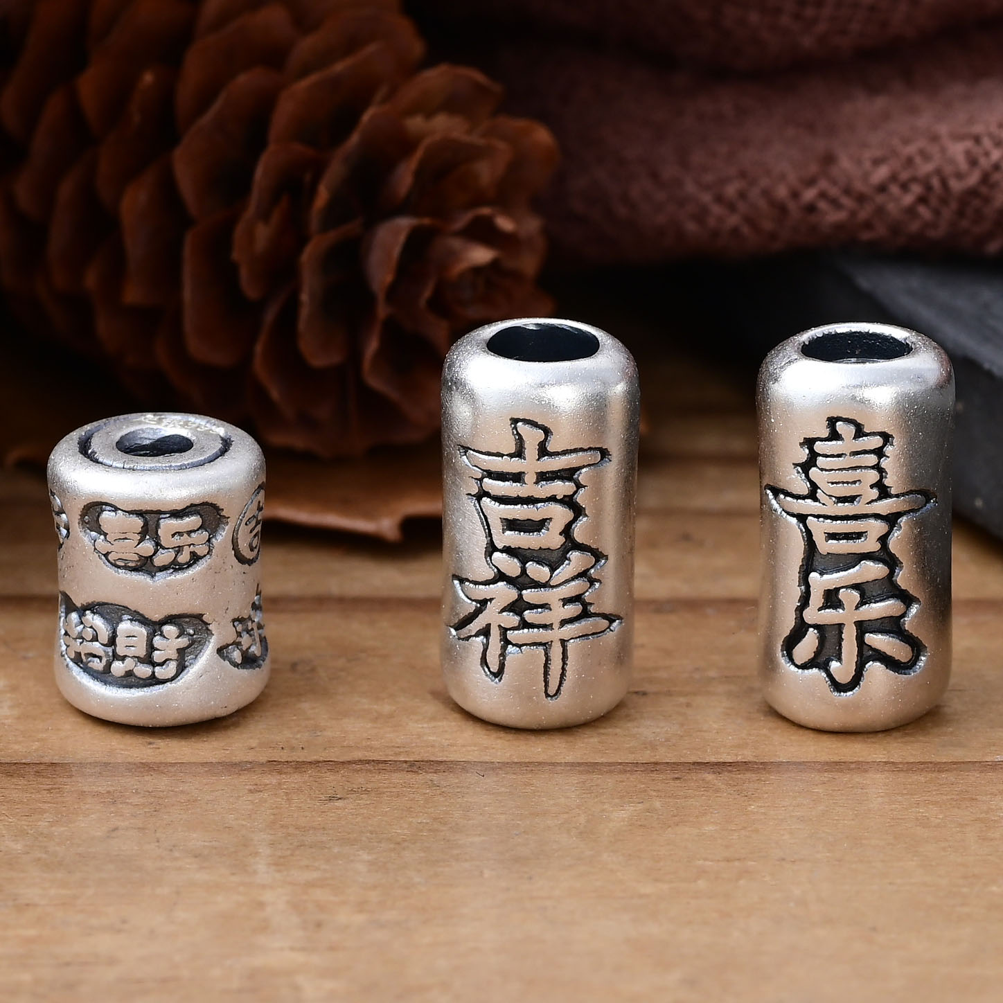 S999足银喜乐如意吉言桶珠