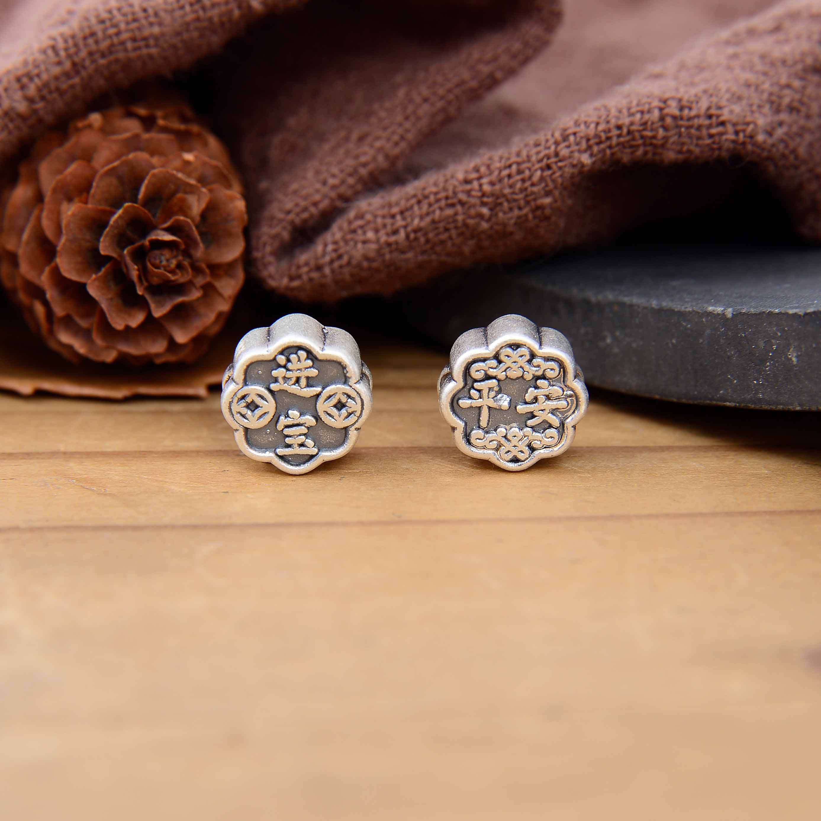 S999足银好寓意平安喜乐隔珠