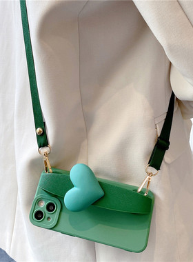 简约绿色爱心腕带适用于苹果17promax手机壳iphone16pro小众13女15pro硅胶12斜挎11全包xs/xr防摔14pro保护套