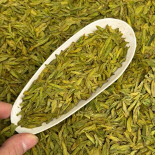 2026年新茶明前豆香龙井43开园头采绵柔高山扁形绿茶茶叶50克罐装