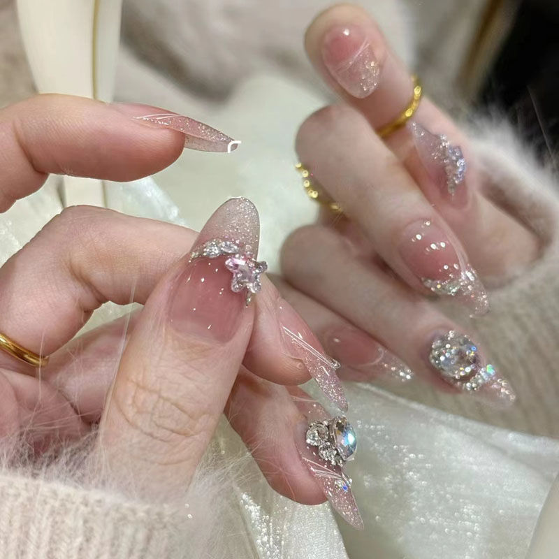 纯手工穿戴甲新款法式手绘线条闪钻百搭清新显白小红书美甲贴