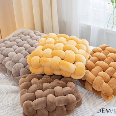 手工编织抱枕云朵飘窗垫坐垫榻榻米垫Hand-woven tatami cushions