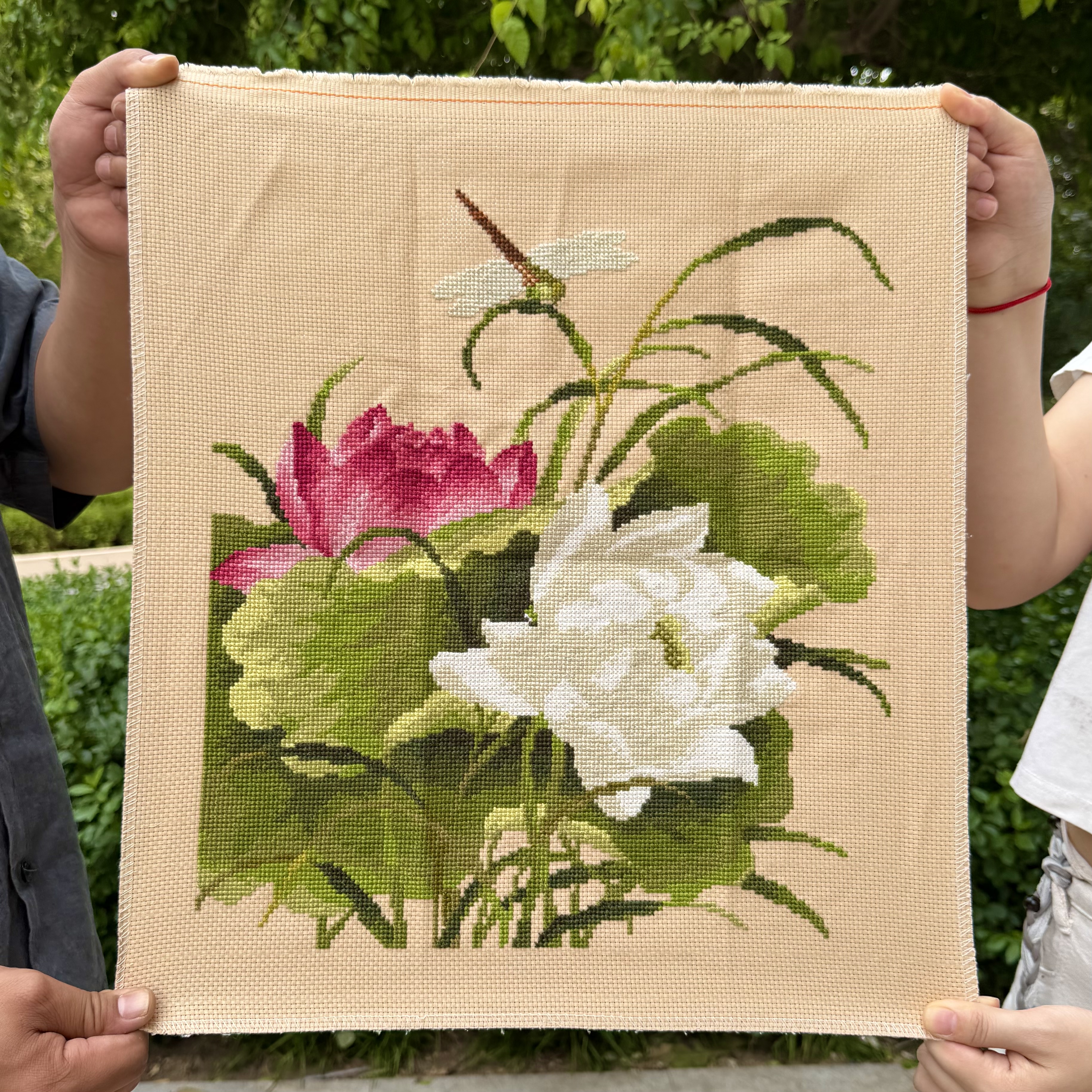 荷塘芙蓉纯手工十字绣成品新款荷花图客厅餐厅荷叶装饰画已绣好的