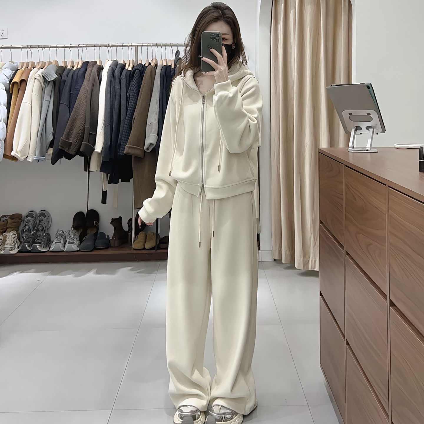 2025超火冬装套装加绒加厚运动服