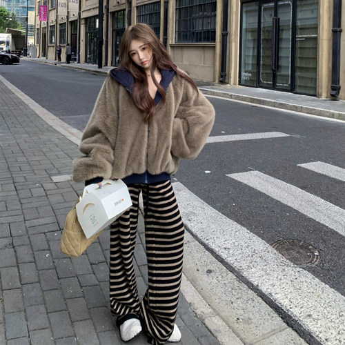 冬季流行穿搭正反两面穿棉服外套