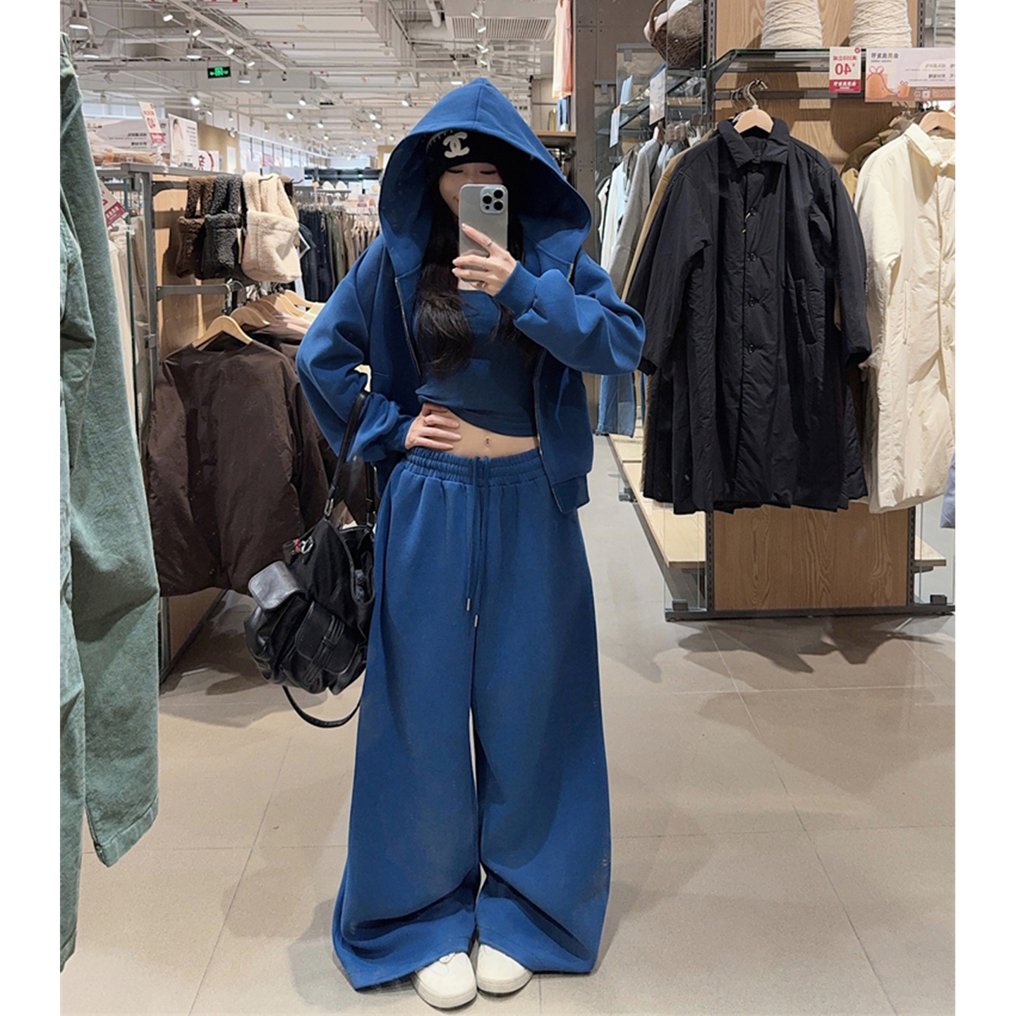 今年流行秋冬穿搭高级感运动套装
