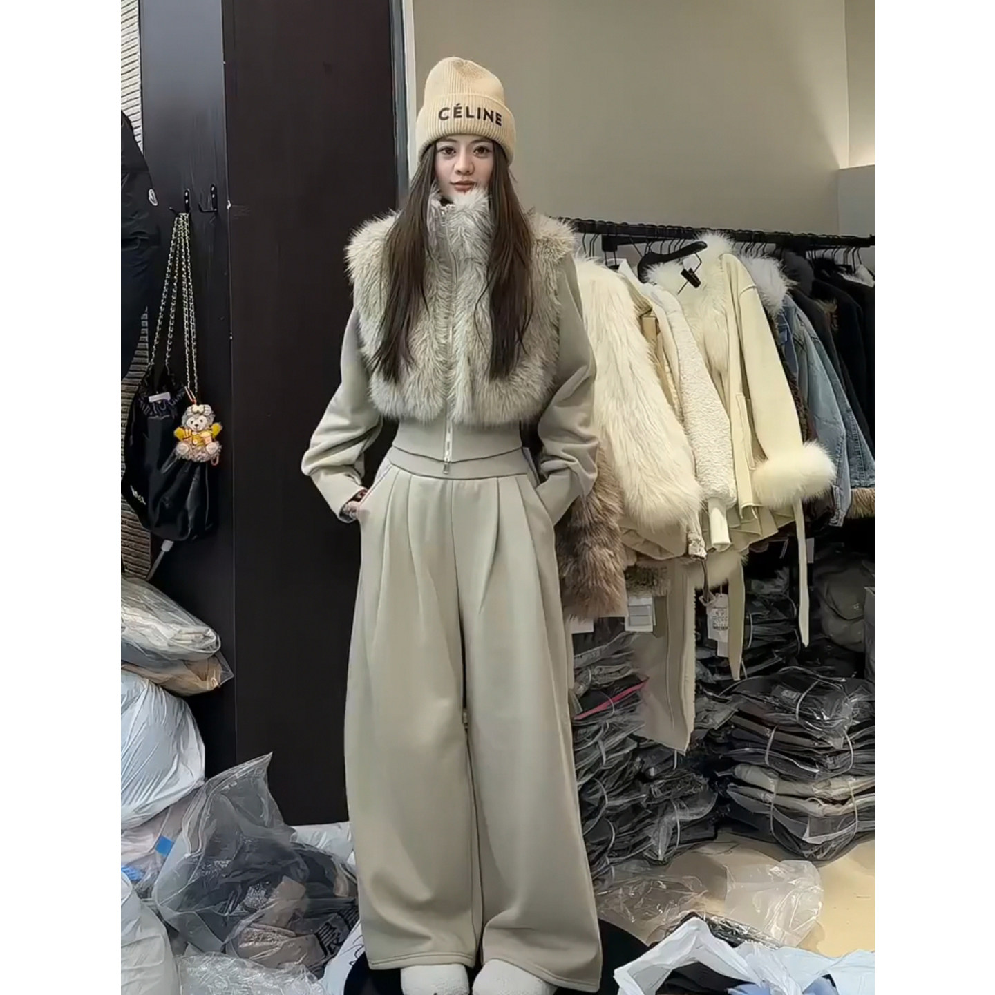 巨好看毛毛拼接加绒保暖冬季套装