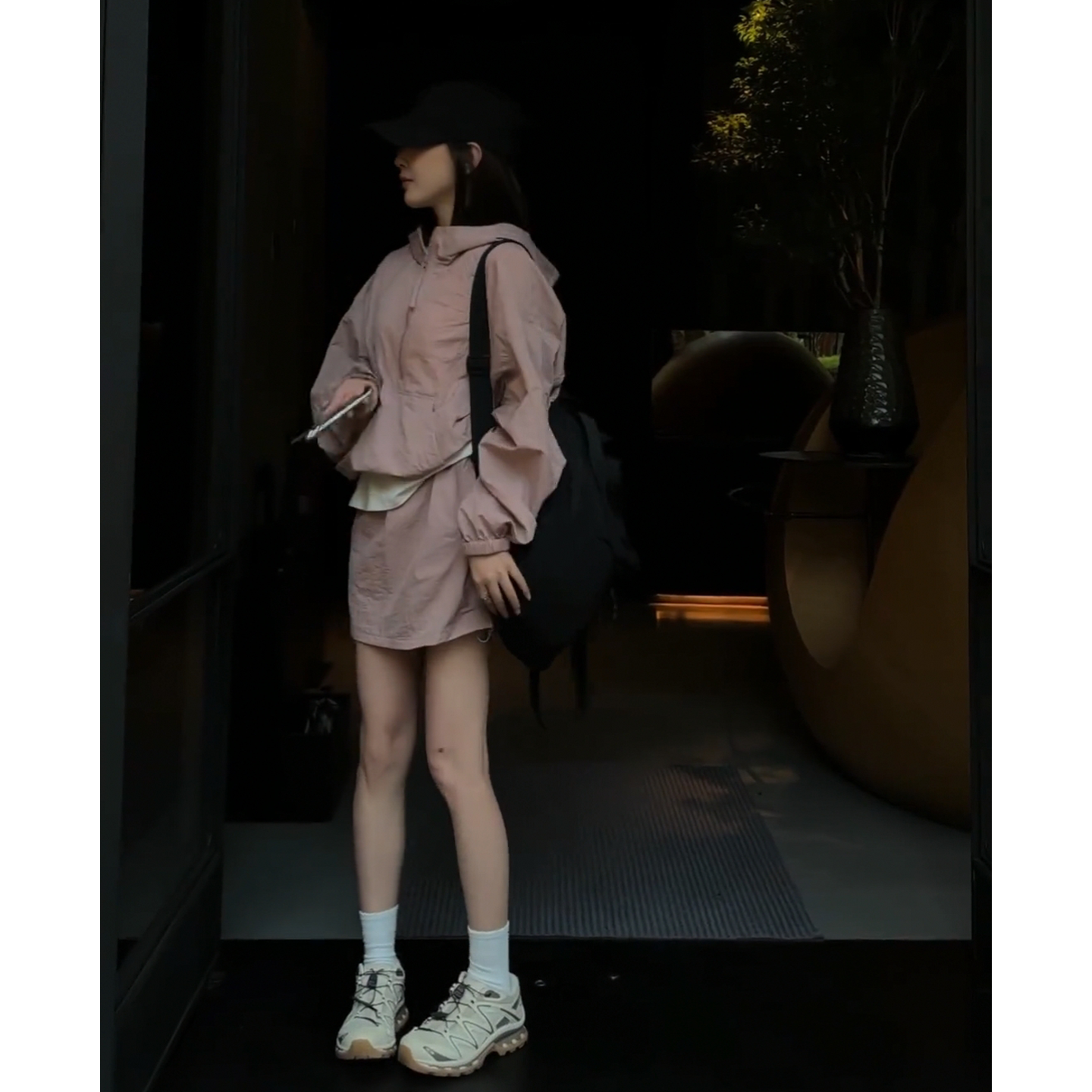欧货时尚防晒套装女夏季小个子宽松休闲连帽冲锋衣运动短裙两件套