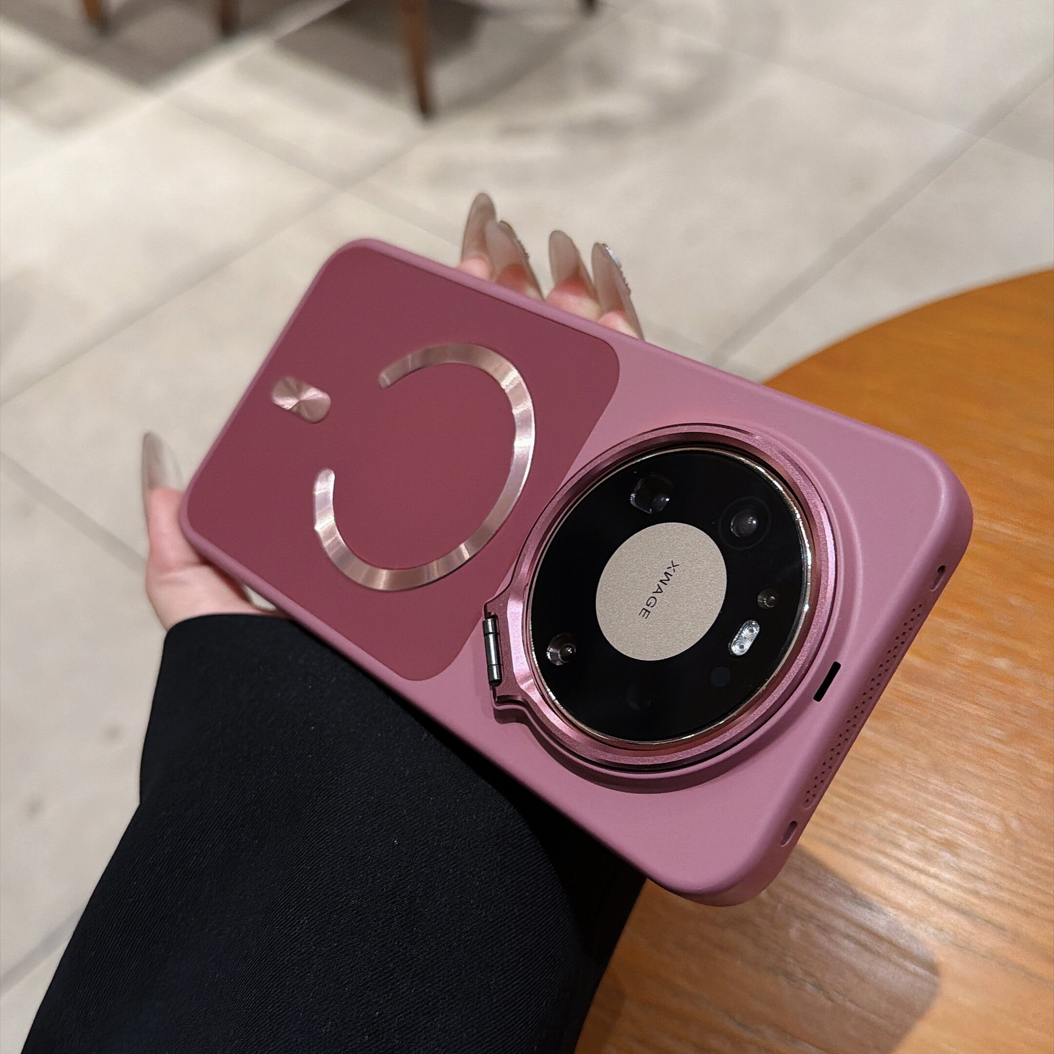 适用于华为mate80promax手机壳华为mate70pro+硅胶防摔散热磁吸保护套mate60pro隐形镜头支架时尚小众男女潮