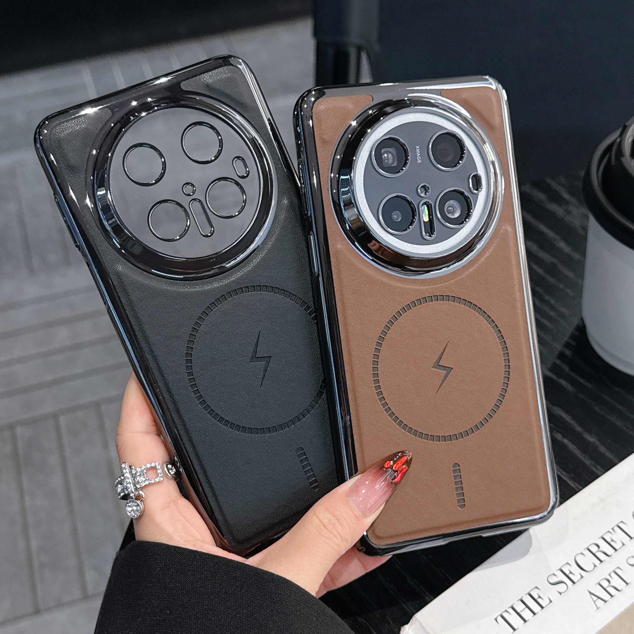 适用华为Mate70皮革磁吸手机壳mate60Pro全包镜头防摔保护套mate50高档电镀mate40e轻奢商务防滑30无线充电男