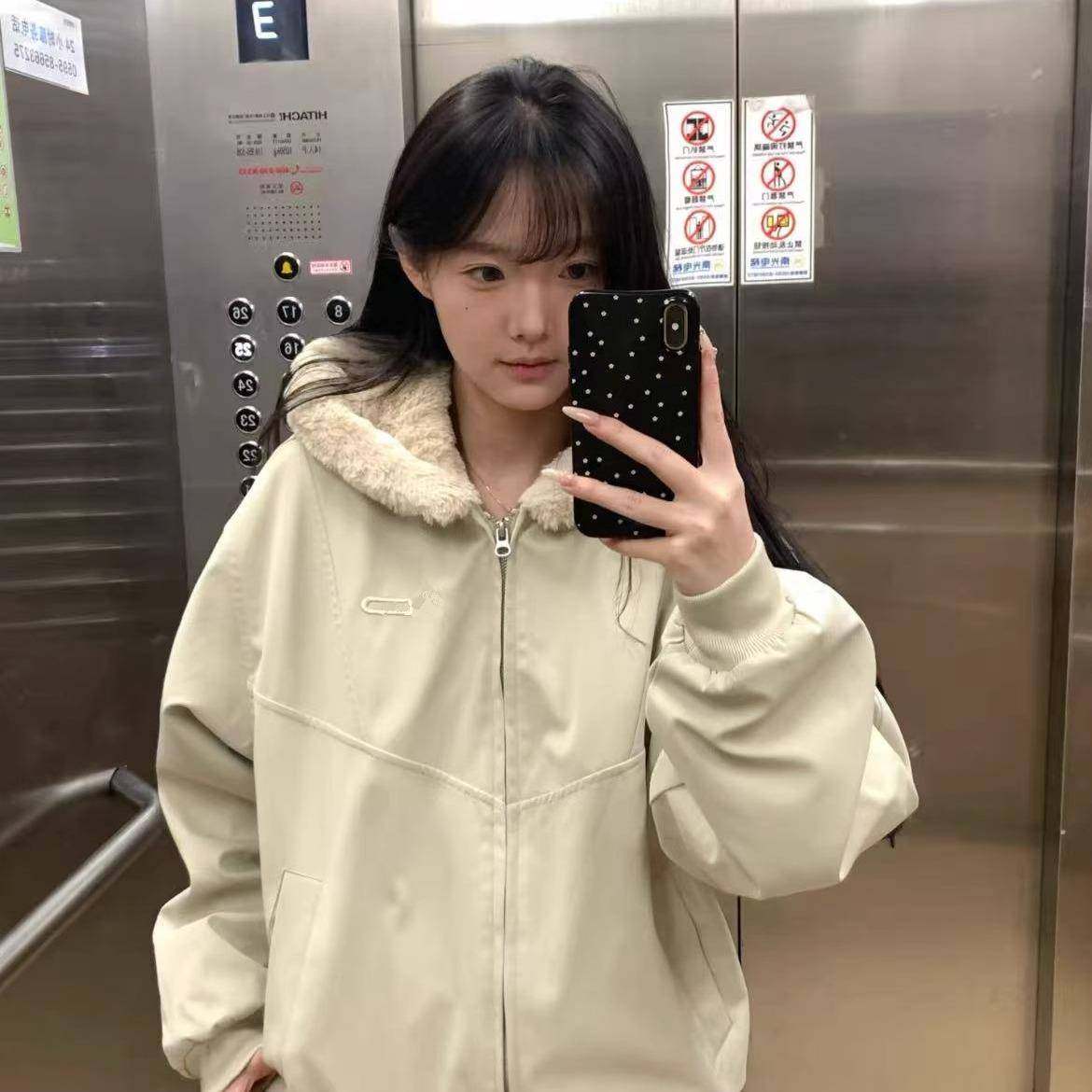 保暖加厚羊羔绒棉衣外套女秋冬季新款夹克仿兔毛百搭宽松连帽棉服