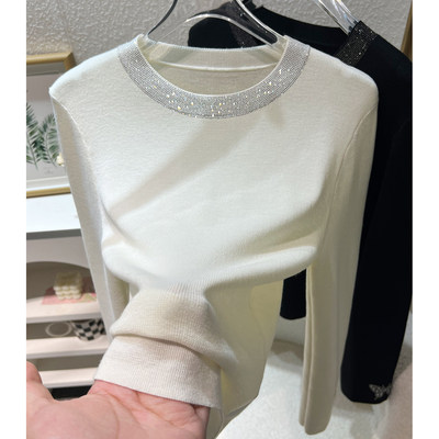 白色圆领重工烫钻闪亮针
