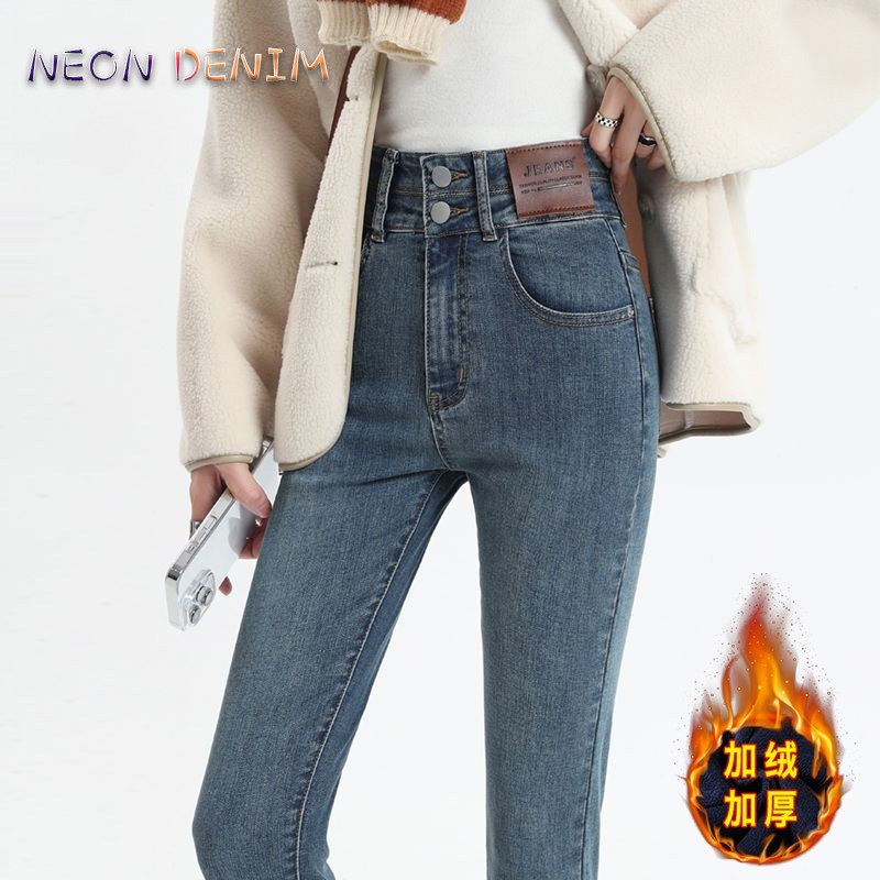 广州新塘复古蓝加绒小脚牛仔裤