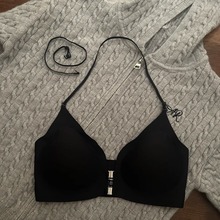 挂脖可外露细肩带内衣女小胸聚拢无痕交叉美背吊带前扣文胸罩bra