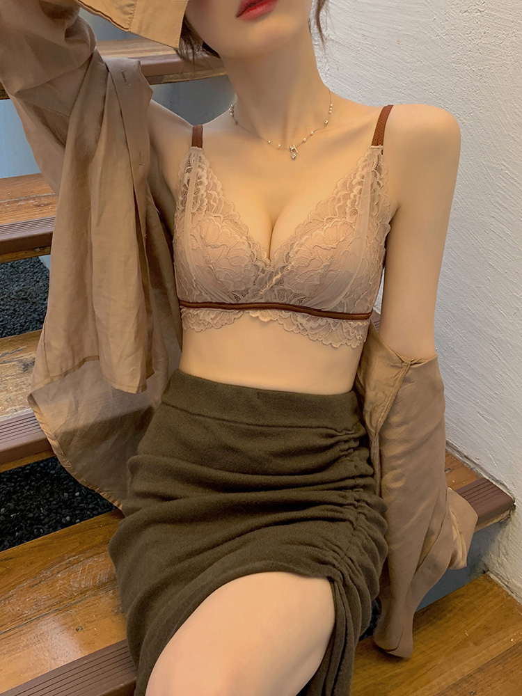 趣安芬法式无钢圈小胸显大蕾丝
