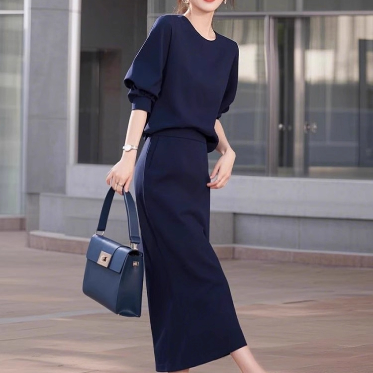 时尚小香风蓝色卫衣套装裙