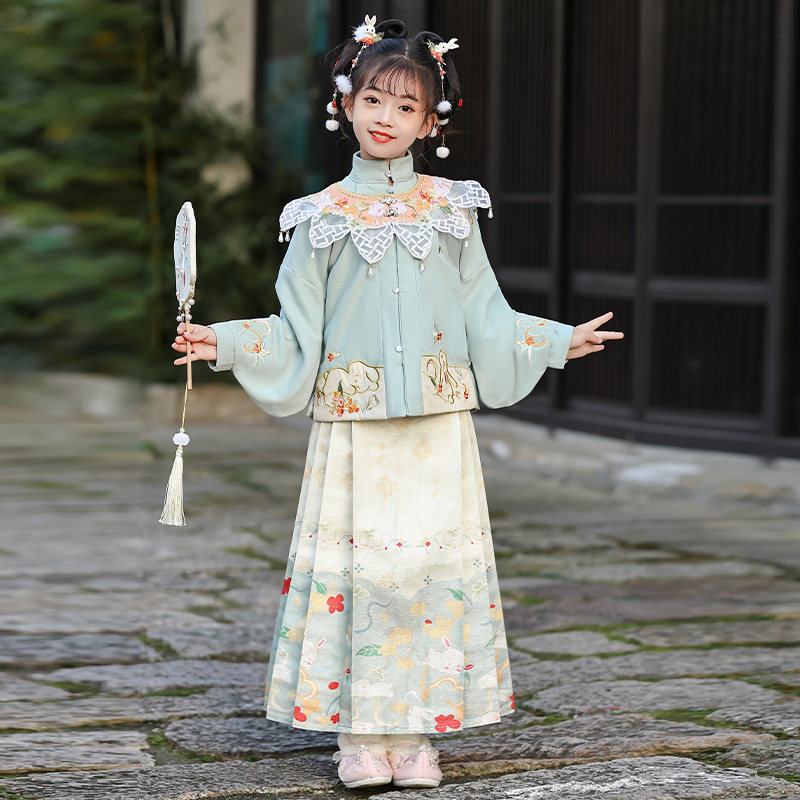 明制马面裙秋冬款儿童拜年服女宝过年服古装中国风国学服
