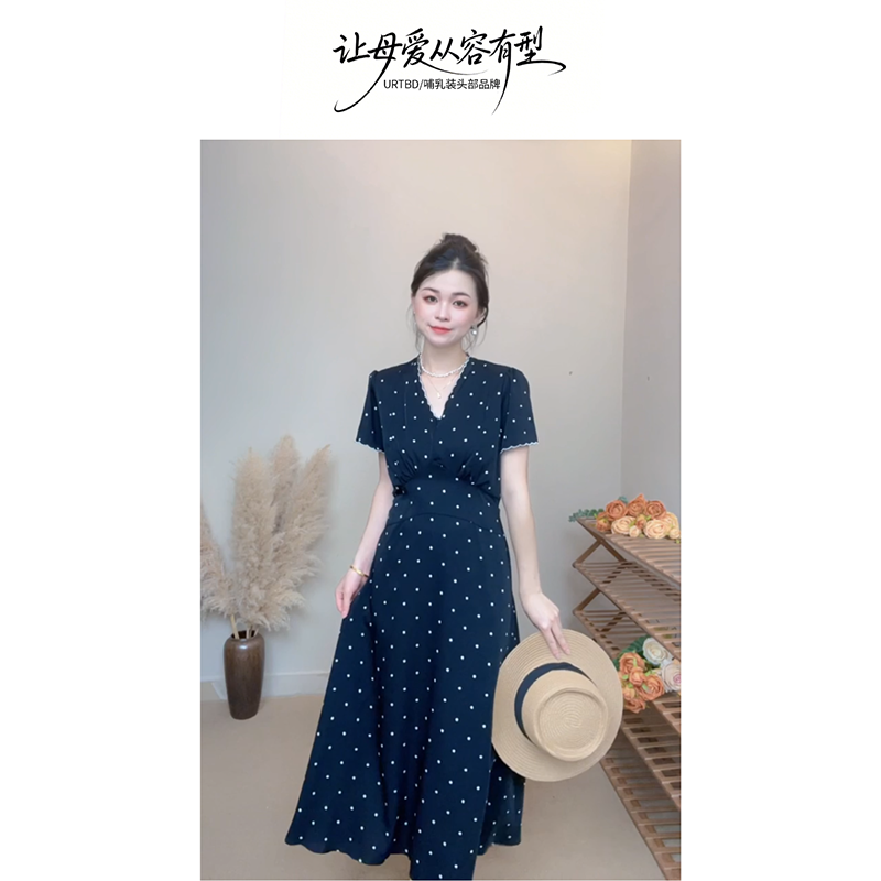 V领绣花夏季黑色哺乳裙新款时尚碎花收腰显瘦气质长款产后哺乳裙.