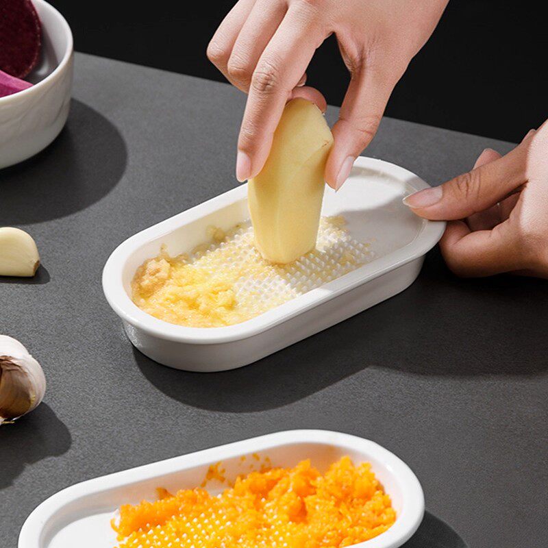 日本陶瓷姜蓉蒜泥研磨器家用手动生姜擦末姜汁磨泥神器工具磨姜器