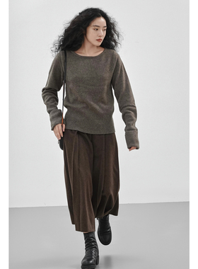 Oase张点 意大利进口Cariaggi 100%纯羊绒圆领长袖毛衣