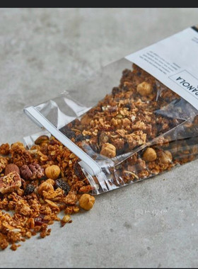 上海 PAIN CHAUD 红酒无花果燕麦片费南小蛋糕燕麦饼干黄油曲奇国