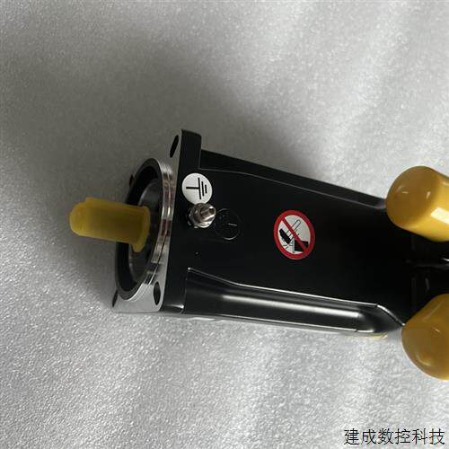 议价施耐德伺服马达BMH0702P37A2A