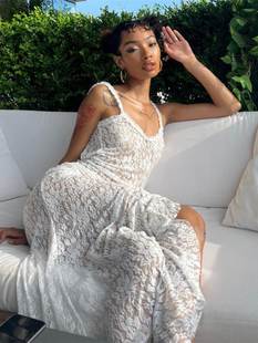 欧美辣妹白色蕾丝透视吊带连衣裙木耳边开叉不规则设计氛围感长裙