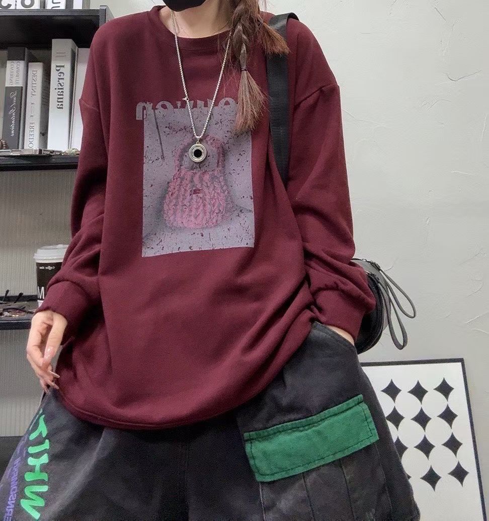 2025秋冬新款韩版宽松大版印花德绒加厚卫衣女时尚简约打底衫上衣
