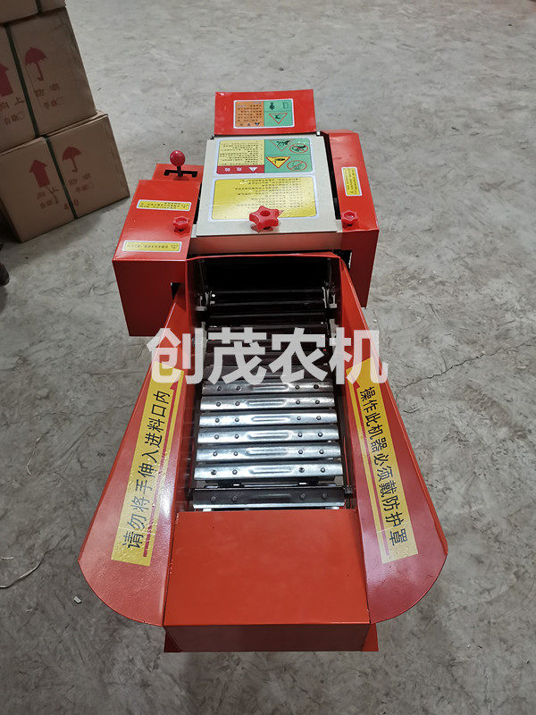 干湿两用秸秆铡草揉丝养殖牛羊