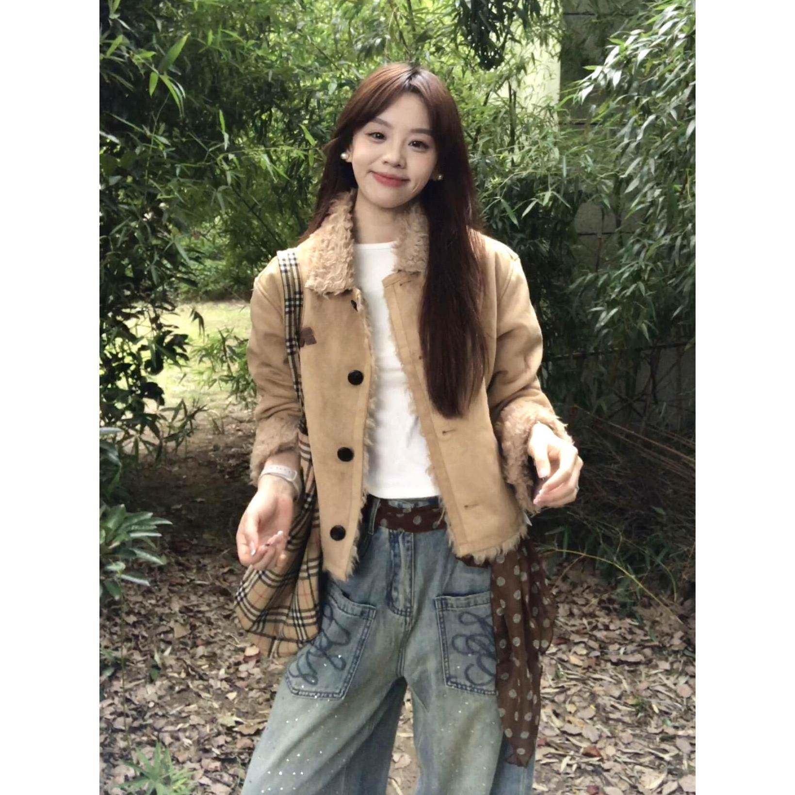 韩系羊羔毛麂皮一体外套女款冬季短外套