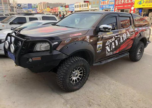 适用15-20纳瓦拉NP300皮卡越野改装加宽带钉轮眉挡泥板轮拱防刮板