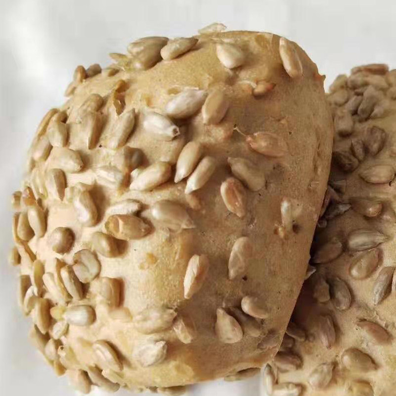 葵花籽德国早餐黑麦黑面包小欧餐包SunflowerRyeRoll