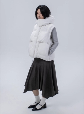 Without Me/Amalga mation  90白鸭绒三防连帽羽绒马甲短款通勤