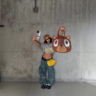 West Without 恶搞Kanye 辍学熊手提包大容量可爱单肩包