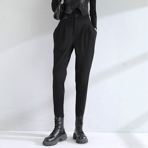 女士黑色哈伦裤女2026新款春秋显瘦小脚长裤休闲萝卜马丁靴裤子