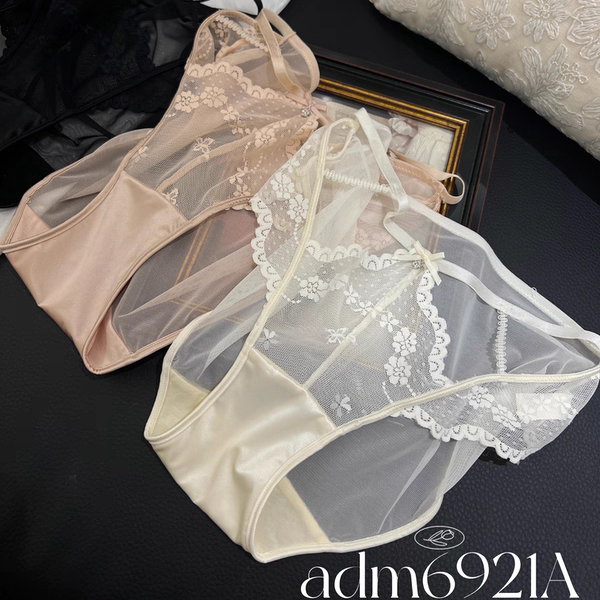 蕾丝缎面内裤女士情调性感包臀无痕透明纯欲2026新款镂空薄款短裤